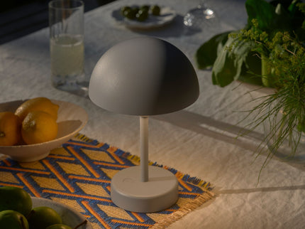 Nordlux wiederaufladbare Tischleuchte Ellen To Go LED Grau