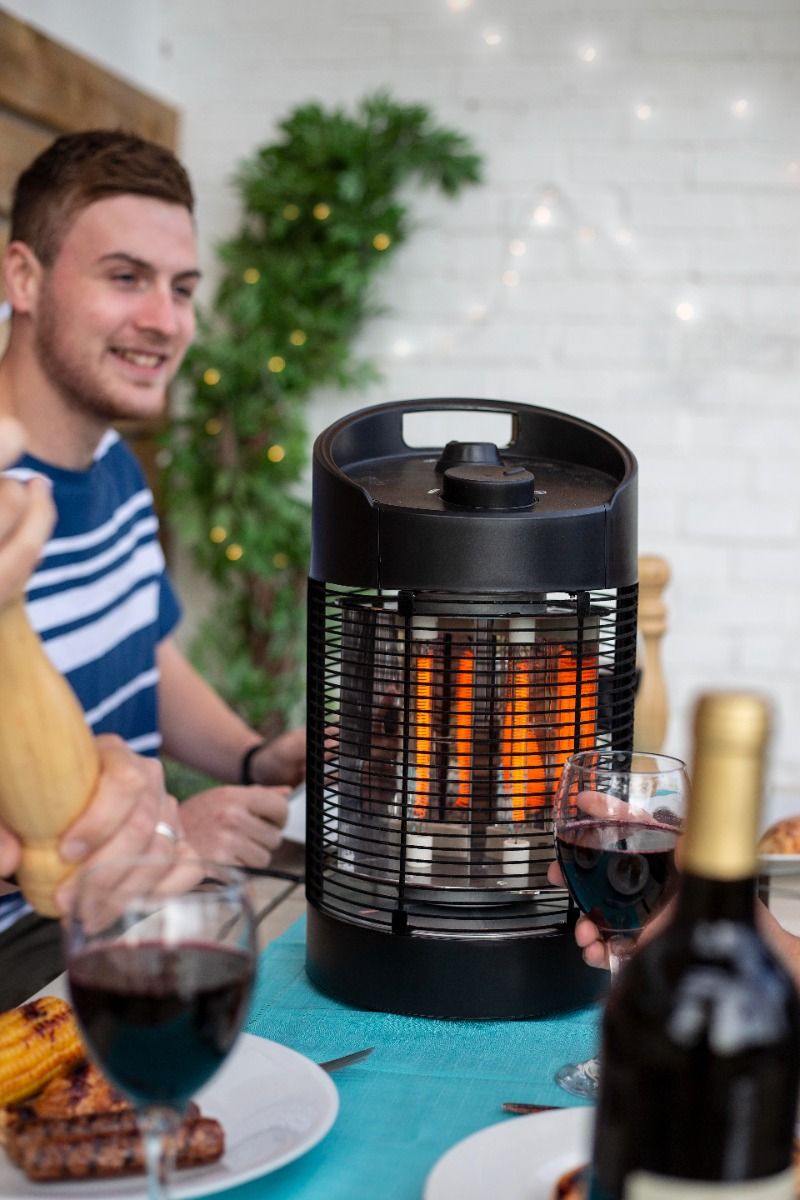 La Hacienda Nero Tischheater