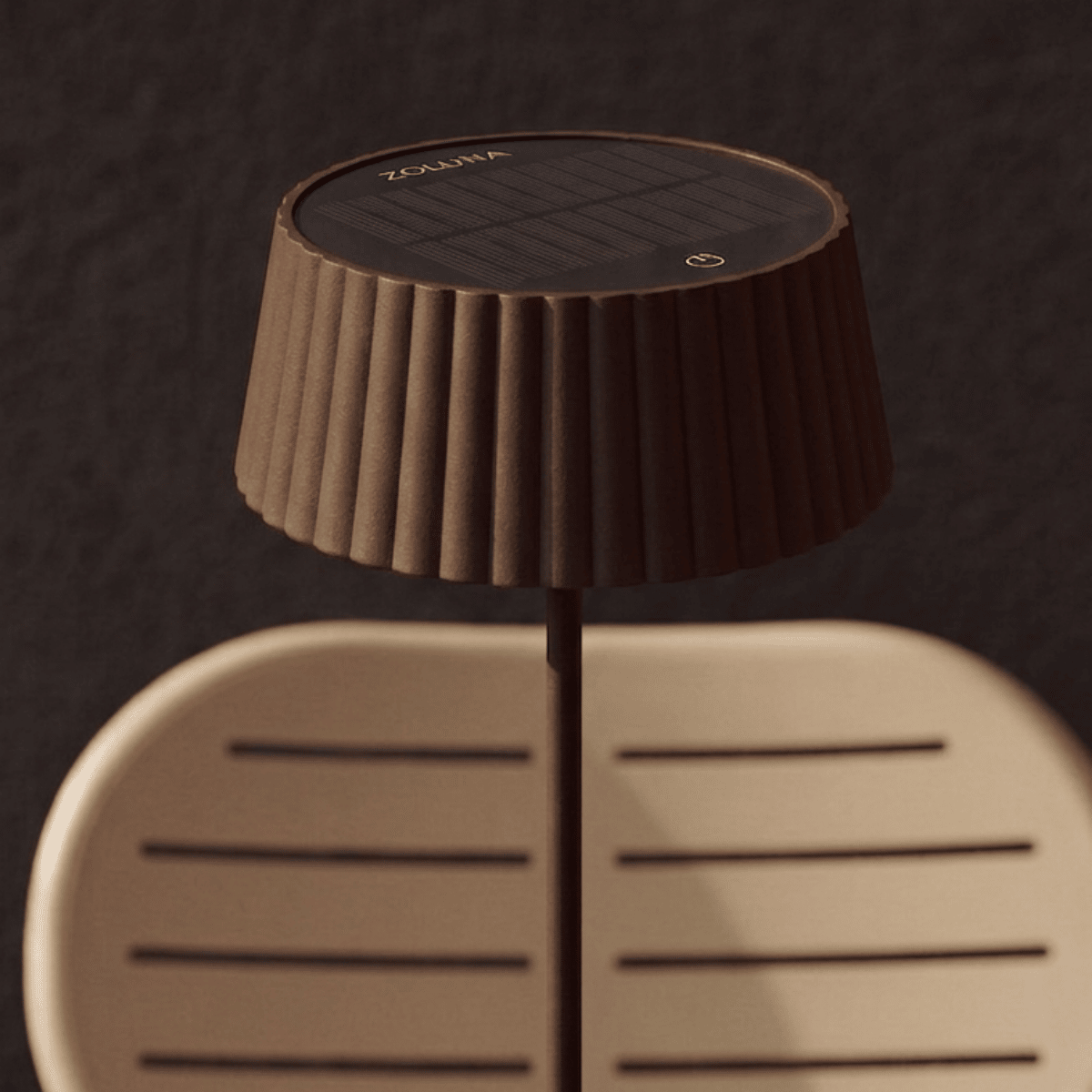 ZOLUNA Solar-Tischlampe Jyp braun