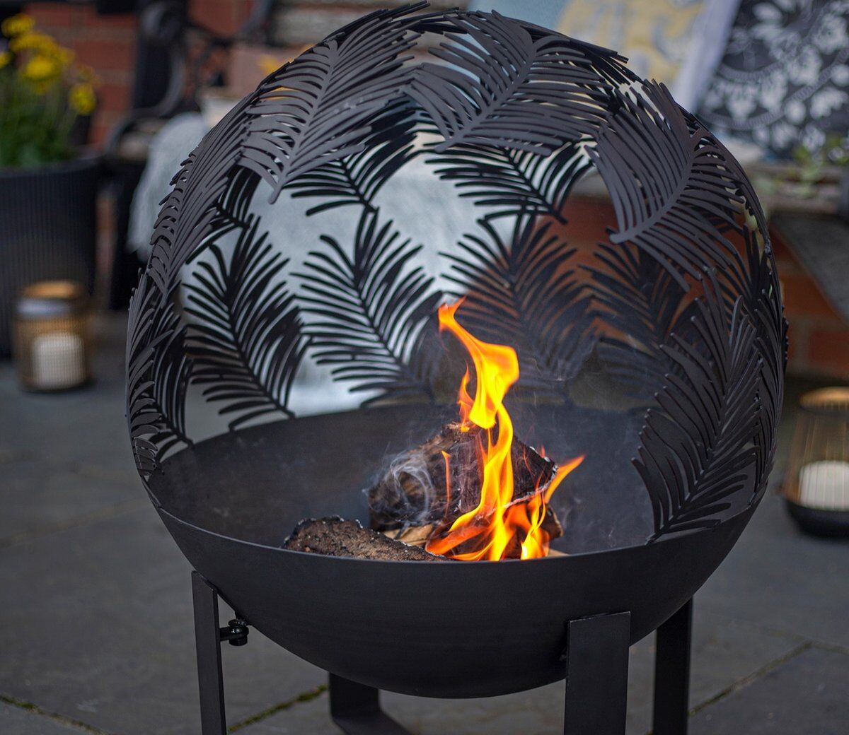 La Hacienda Black Forest Globe | Feuerkugel mit Design