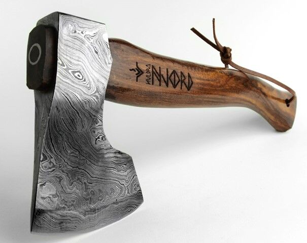 Njord Huldra Damast Medium | Universal-Axt