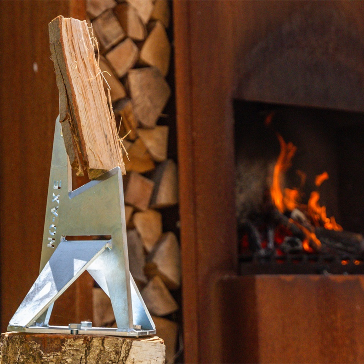 NO-AXE Verzinkter Holzspalter mit Hammer