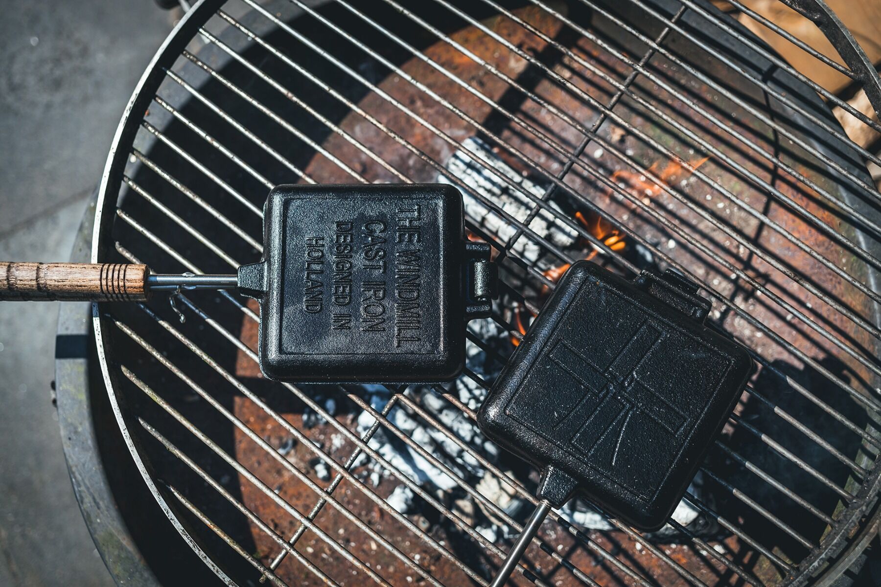 The Windmill Sandwich-Eisen mit kurzen Griffen