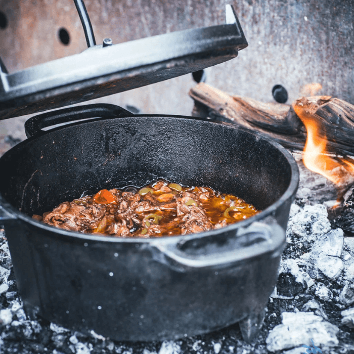 The Windmill Dutch Oven 4,5 Qt Limited Edition Pre-seasoned