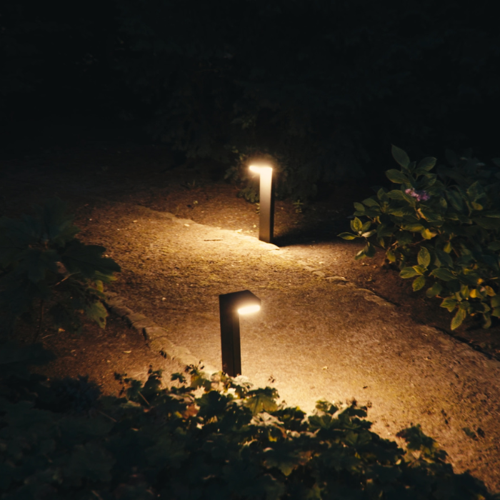 ZOLUNA Solarleuchte mit Erdspieß Bram