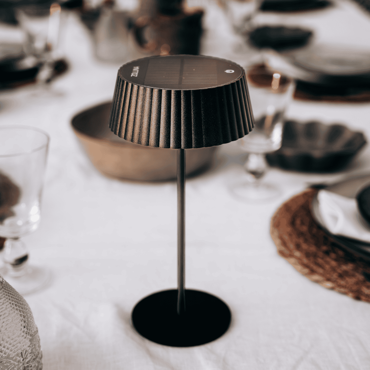 ZOLUNA Solar-Tischleuchte Jyp schwarz