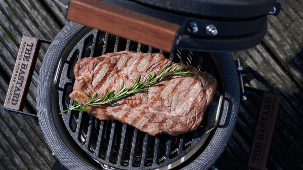 Grillen: die Outdoor-Kochmethode des Sommers! Werden Sie der beste Grillmeister.